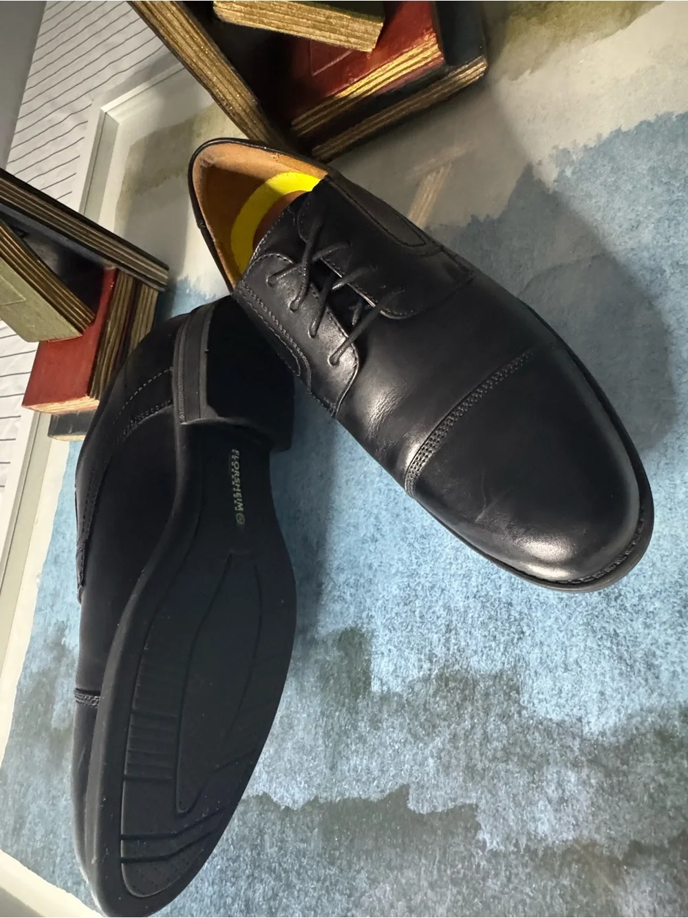 N/A sleek black
